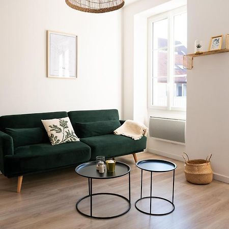 Stylish Sunrise : T3 Lumineux Au Coeur De Pau Apartment Екстериор снимка